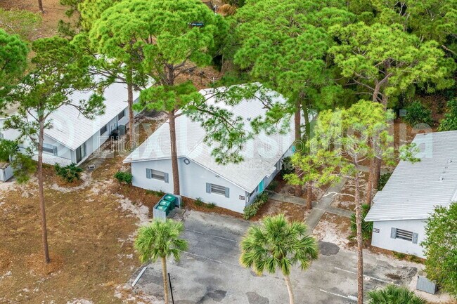 Building Photo - 1486 40th Ave