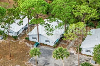 Building Photo - 1497 40th Ave