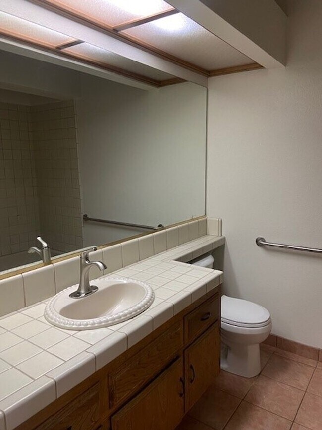 Building Photo - 8808 Gleeson Ct