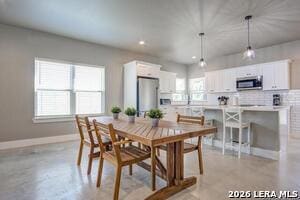 Building Photo - 30652 Oakview Dr