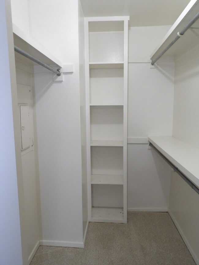 Building Photo - 4300 Travis St