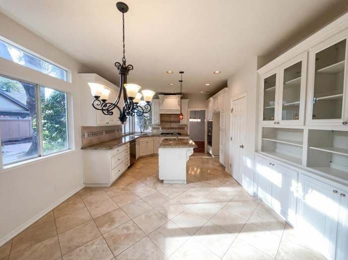 Building Photo - 11950 Rising Sun Way