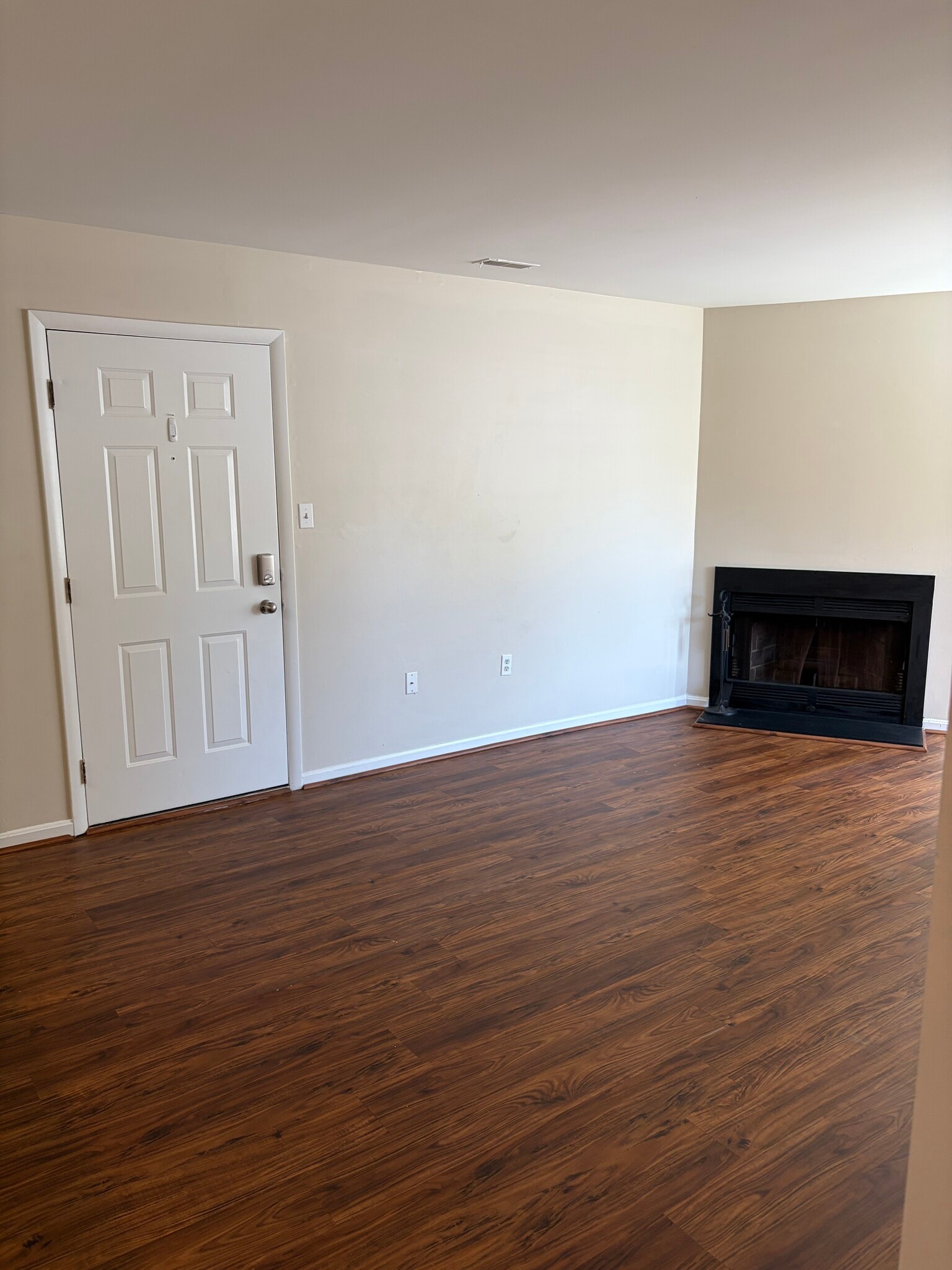 Building Photo - 109 Driftwood Ct