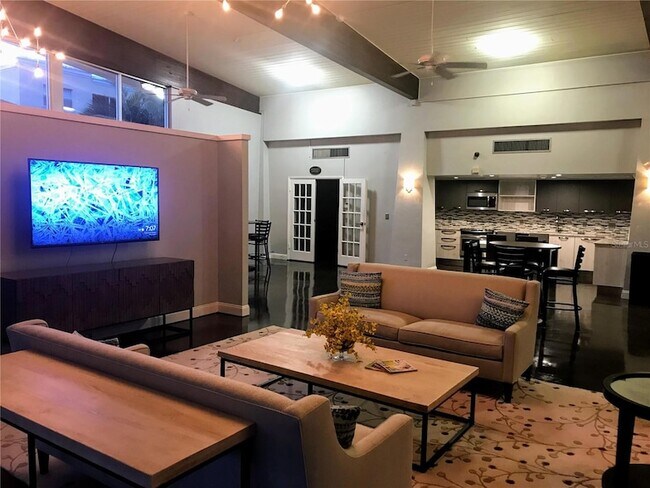 Building Photo - 2740 Coconut Bay Ln