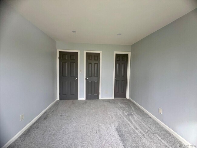 Building Photo - 147-47A-147-231 231st St