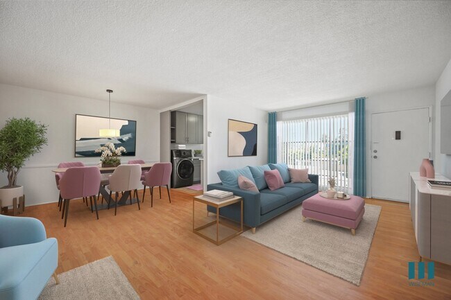 Interior Photo - Romaine Heart by Wiseman