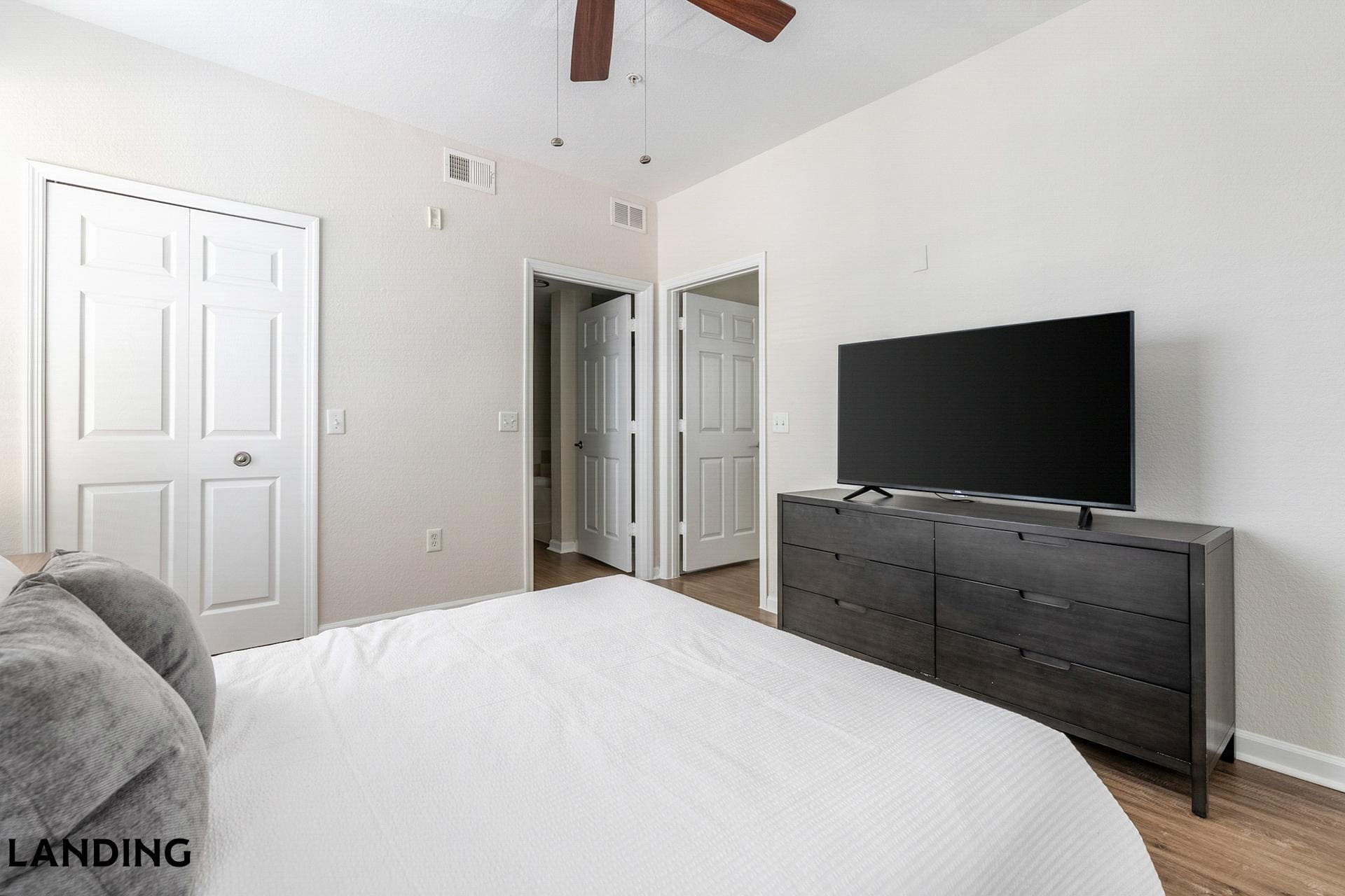 Building Photo - 2801 Biltmore Park Dr