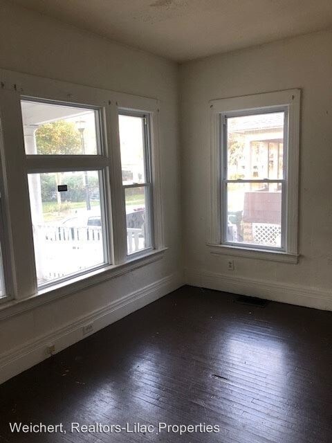 Building Photo - 4 br, 1.5 bath House - 69 Lux Street