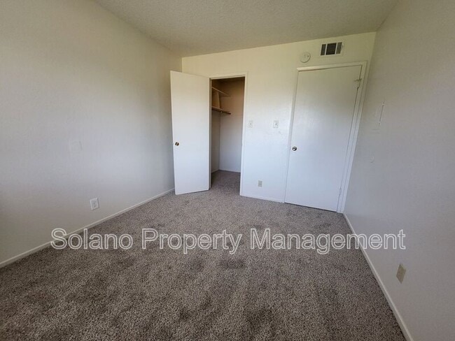 Building Photo - 1970 Peabody Rd