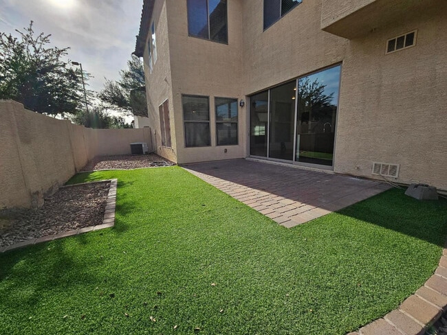 Building Photo - 3542 S Posse Trail