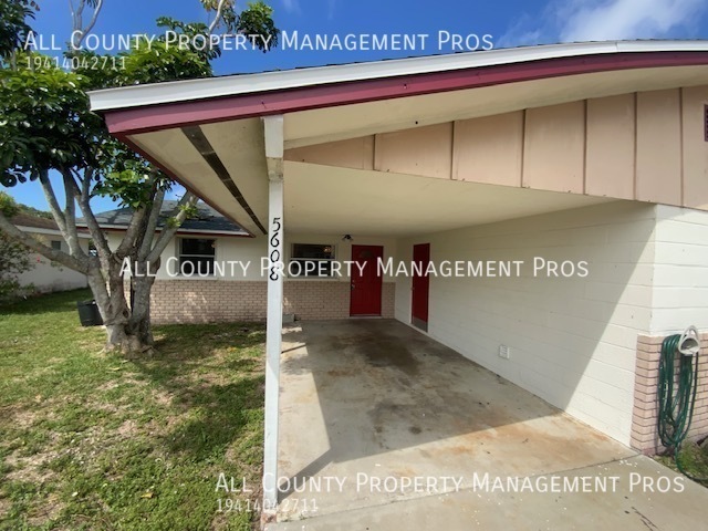 Primary Photo - Pet Friendly / Central A/C / Carport / Lau...