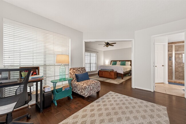 Building Photo - 18526 Fawn Run Ln