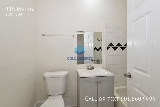 Building Photo - 815 Maury-