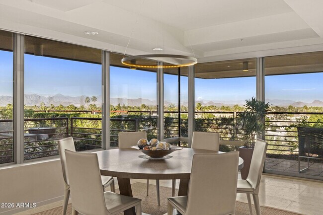 Building Photo - 7167 E Rancho Vista Dr