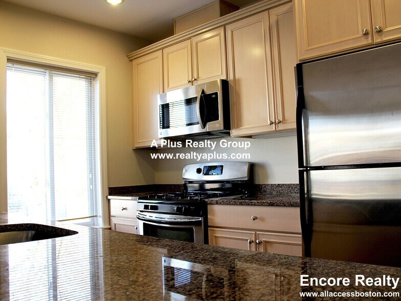 Building Photo - 1522 VFW Parkway