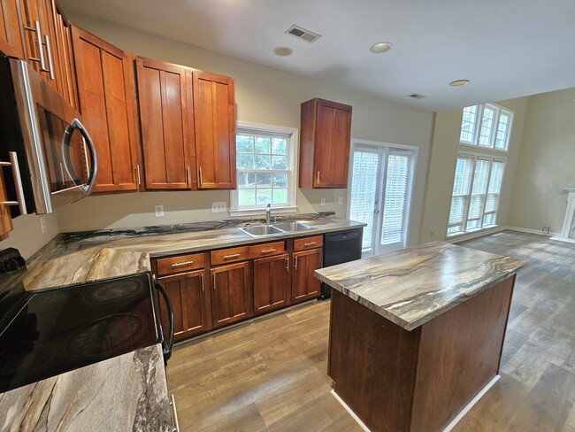 Building Photo - 40 N Orchard Farms Ave