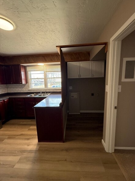 Building Photo - 1425 4th Ave NW