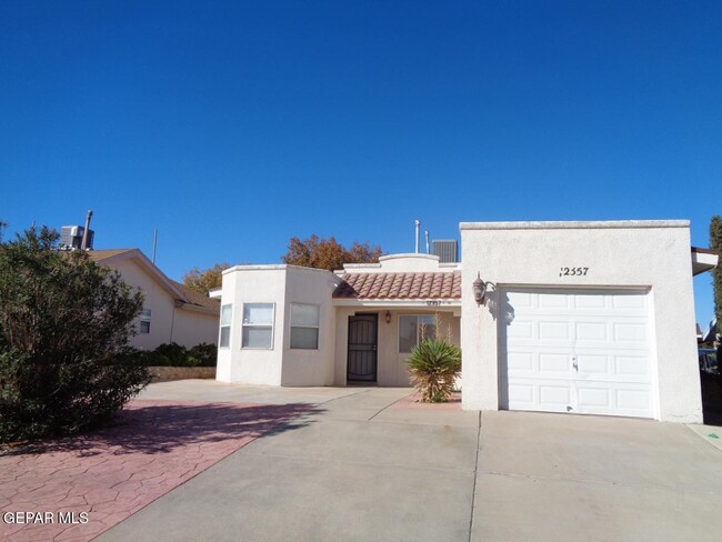 Building Photo - 12357 Tierra Buena Dr