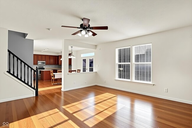 Building Photo - 2161 Silver Rose Dr