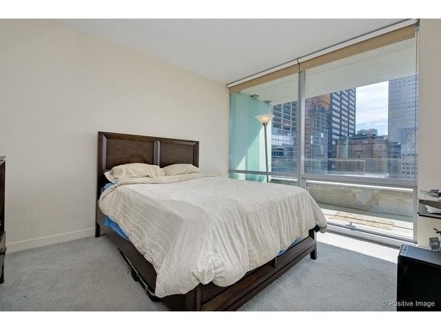 Building Photo - 8 E Randolph