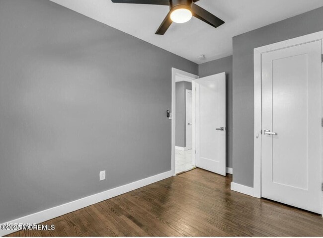 Building Photo - 364 Westwood Ave