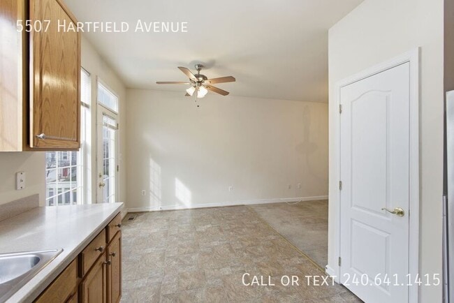 Building Photo - 5507 Hartfield Ave