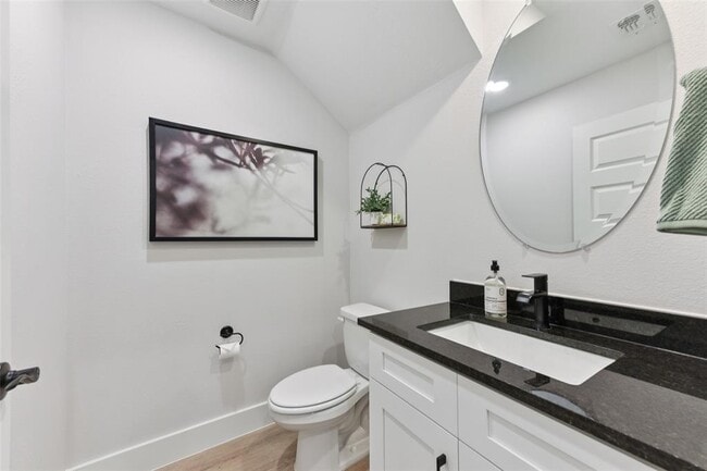 Building Photo - 7603 Strong Bow Ct
