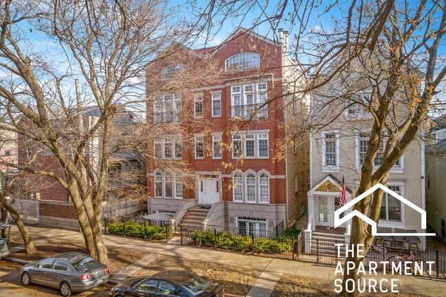Building Photo - 2735 N Wayne Ave