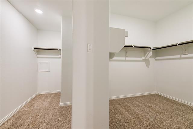 Building Photo - 102 Monarch Wy