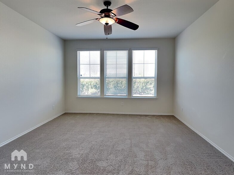 Building Photo - 9023 Canopy Bnd