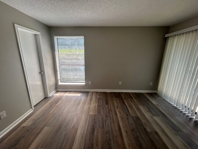 Building Photo - 3609 Juneau Rd