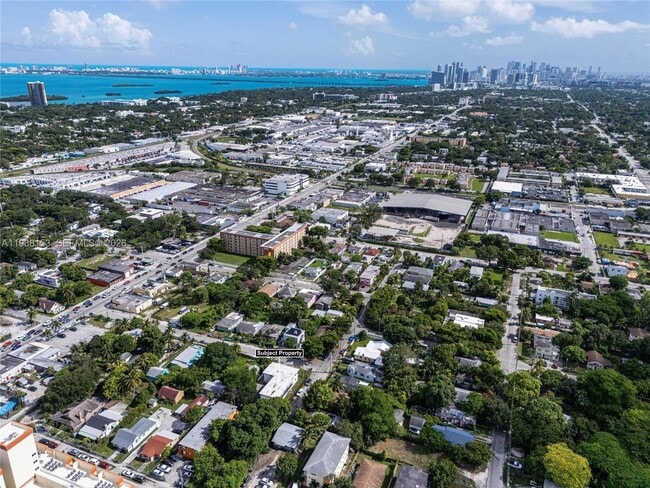 Building Photo - 131 NE 77th St