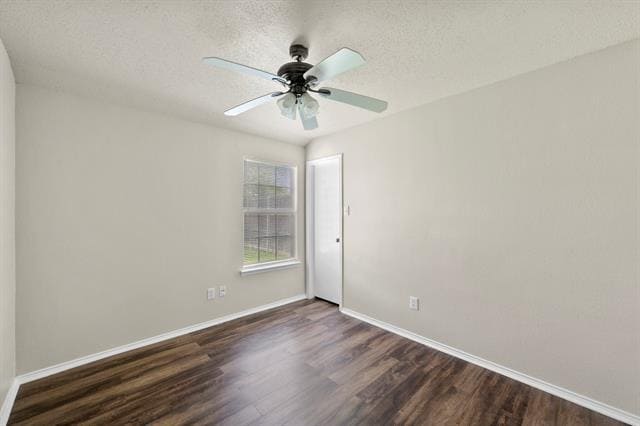 Building Photo - 812 Sierra Cir