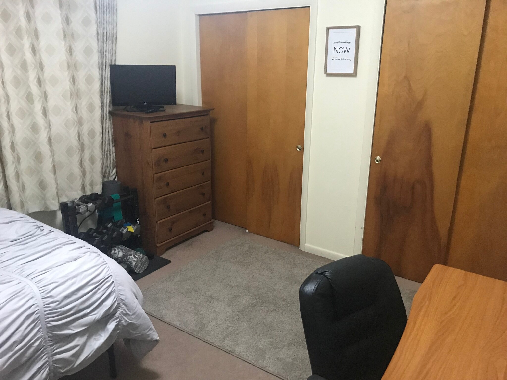 North bedroom - 210 Court Ruelle