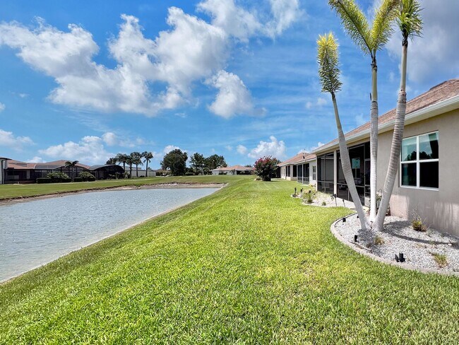 Building Photo - 5225 Pebble Beach Blvd
