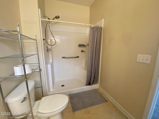 Building Photo - 11741 Seashore Ln