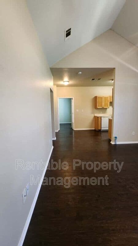 Building Photo - 108 Collett Ct
