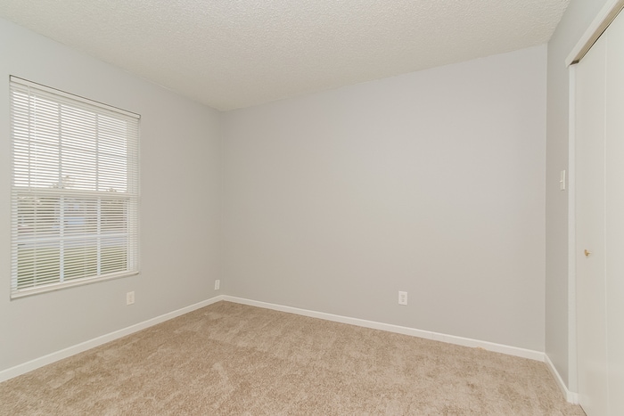 Building Photo - 1710 Elijah Blue Dr