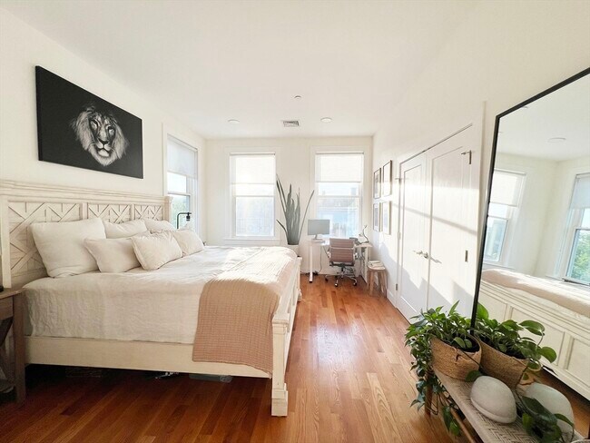 Building Photo - 46 Geneva St