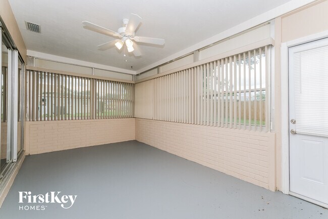 Building Photo - 11341 144th St