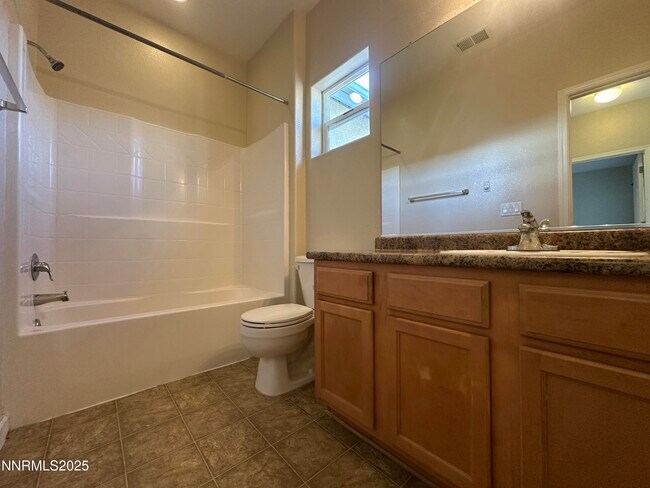 Building Photo - 387 Orrcrest Dr