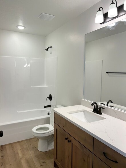 Building Photo - 3396 S 1300 W