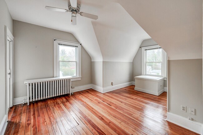 Building Photo - 1500 Carrollton Ave