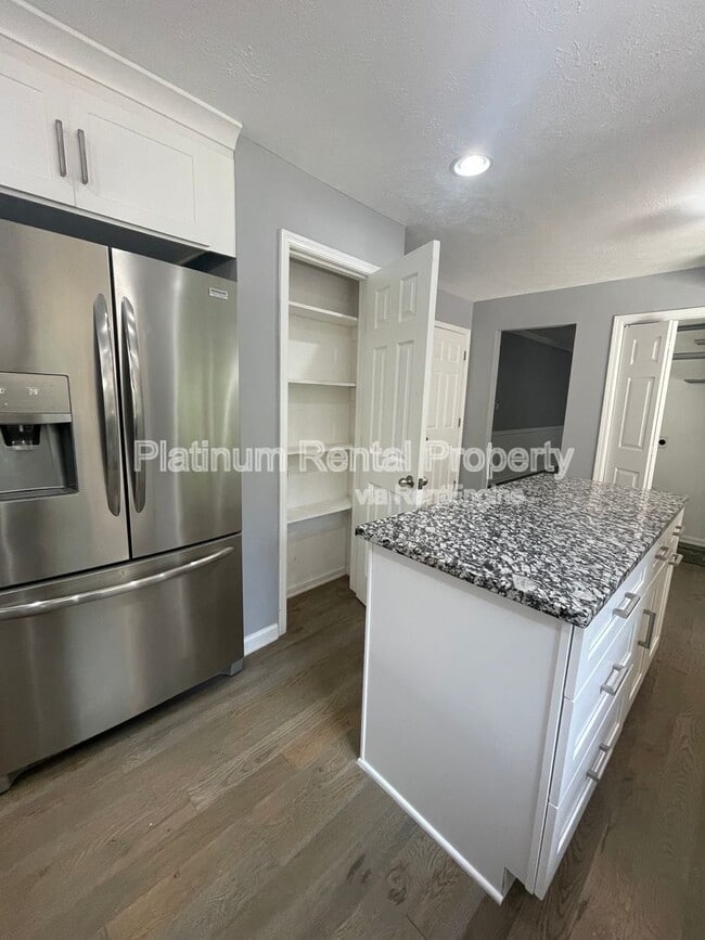 Building Photo - 3757 Peachtree Corners Cir