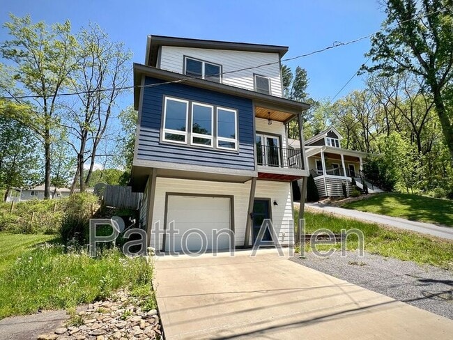 Building Photo - 308 London Rd