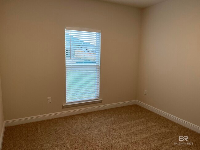 Building Photo - 10762 Winning Colors Trl