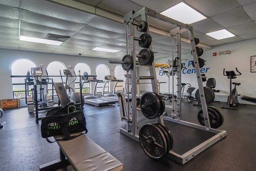 Building Photo - 2358 NW 37th Ave