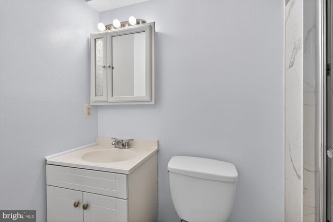 Building Photo - 2218 16th St NE