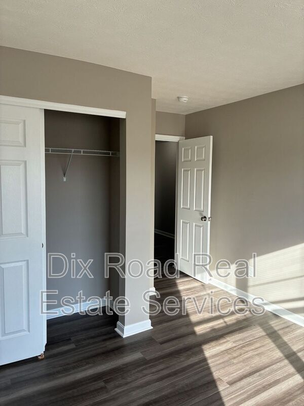 Building Photo - 2131 Pumpkin Ridge Ct
