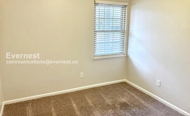 Building Photo - 6100 Pisgah Dr NW